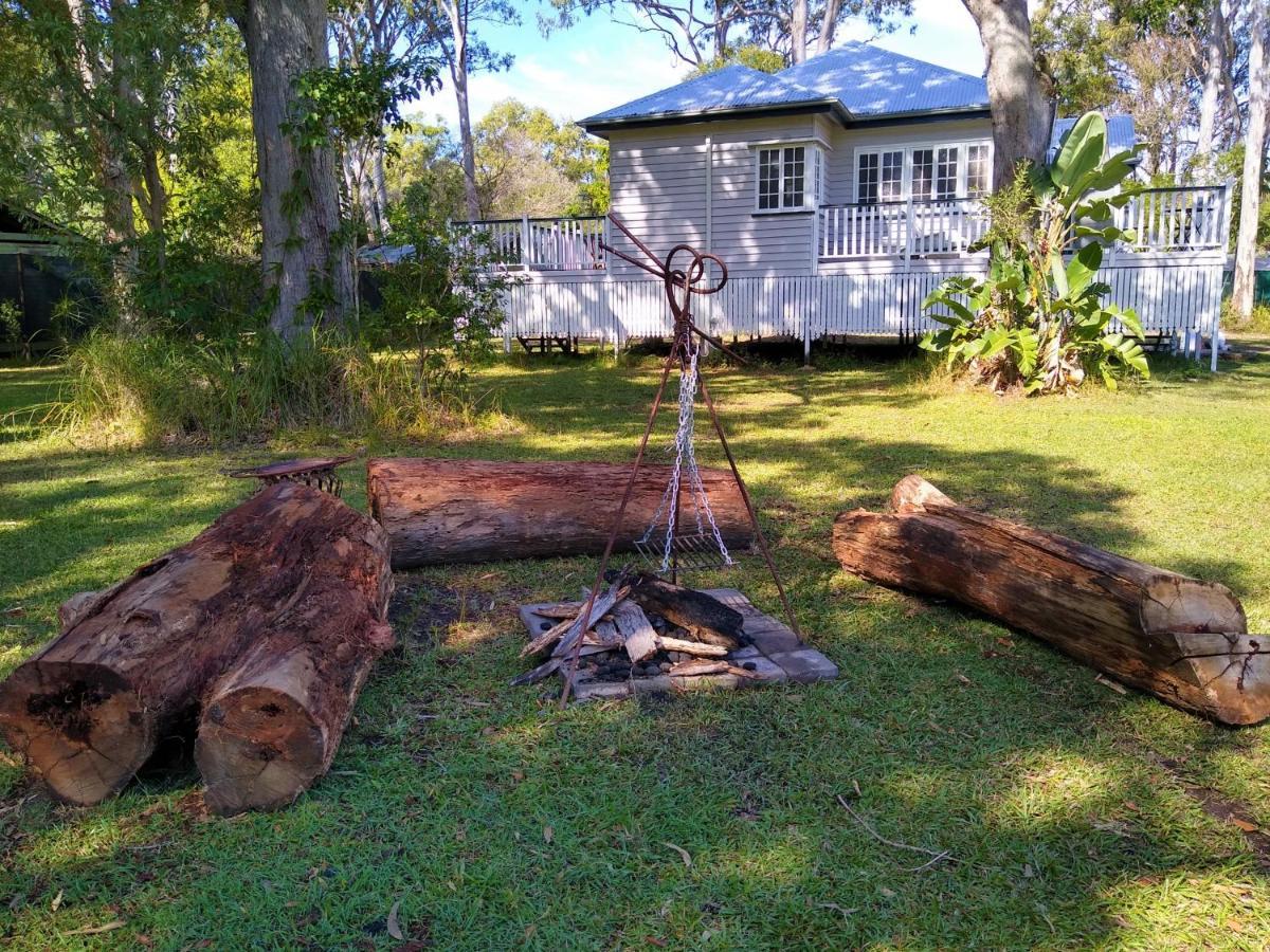 Lake Weyba Noosa Lodge & Kangaroos Praia Peregian Exterior foto